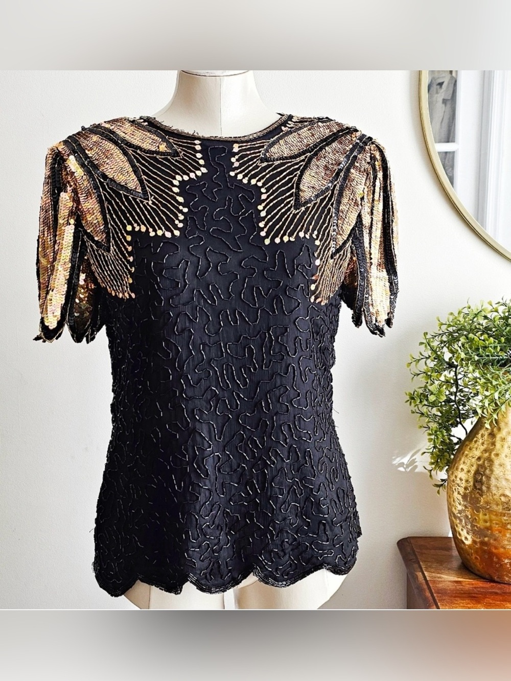 VTG Stenay 🌟Silk Gold & Black Sequin Beaded Top Wings Cocktail Party Blouse 10